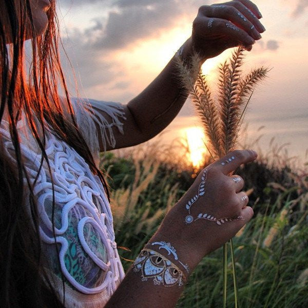 Mehndi Pack Metallic Glow Temporary Tattoos