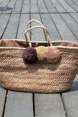 Queencii – Ella Pom Pom Beach Straw Tote Bag Beige Multicolor