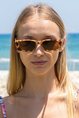 AV Sunglasses – Christi Beige