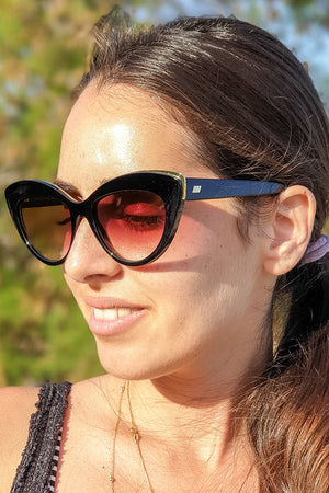 Le Specs – Beautiful Stranger Black