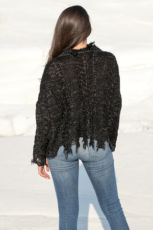 Queencii – Jenny Distressed Sweater Black White