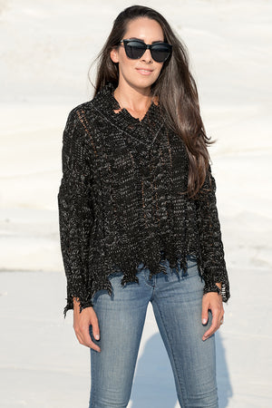 Queencii – Jenny Distressed Sweater Black White