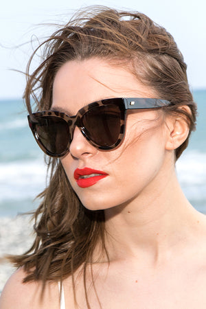 Le Specs – Liar Liar Volcanic Tort