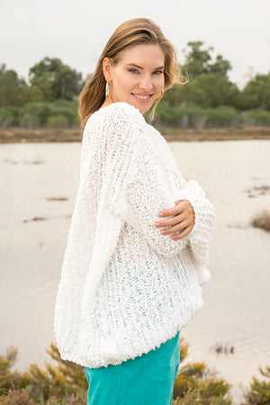 Queencii – Denise Sweater White