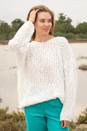 Queencii – Denise Sweater White