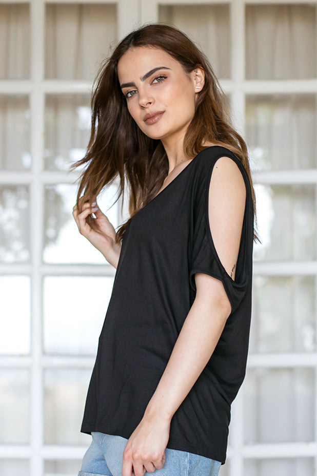 Rut & Circle - Alina Open Shoulder Top Black